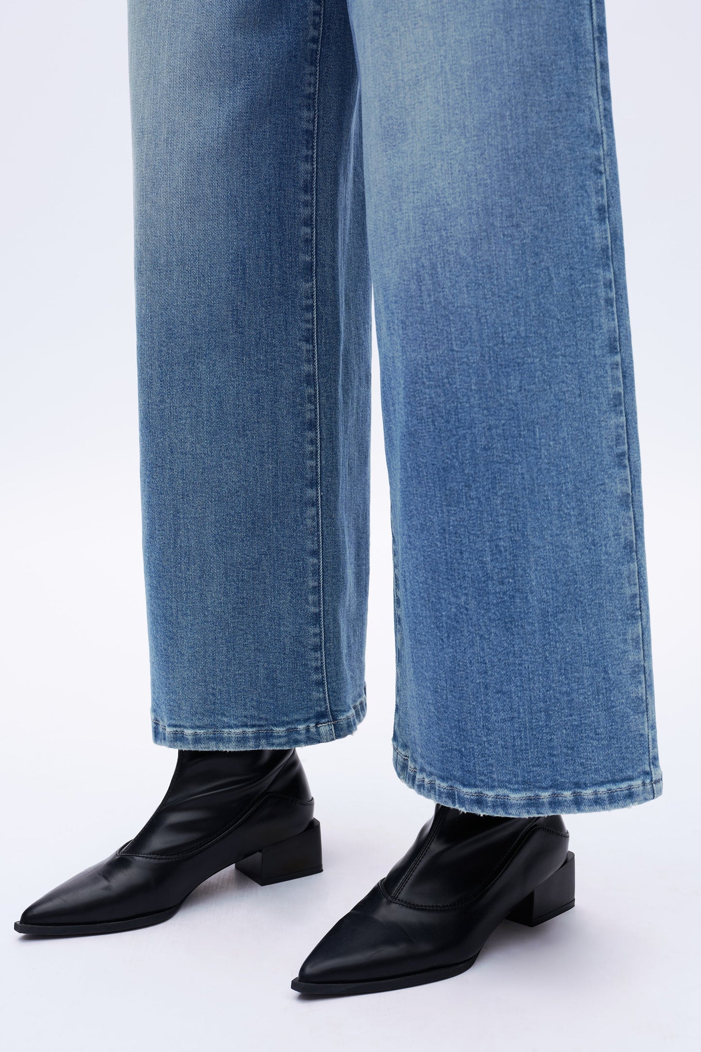 Cassandra Effortless Wide Leg Jeans