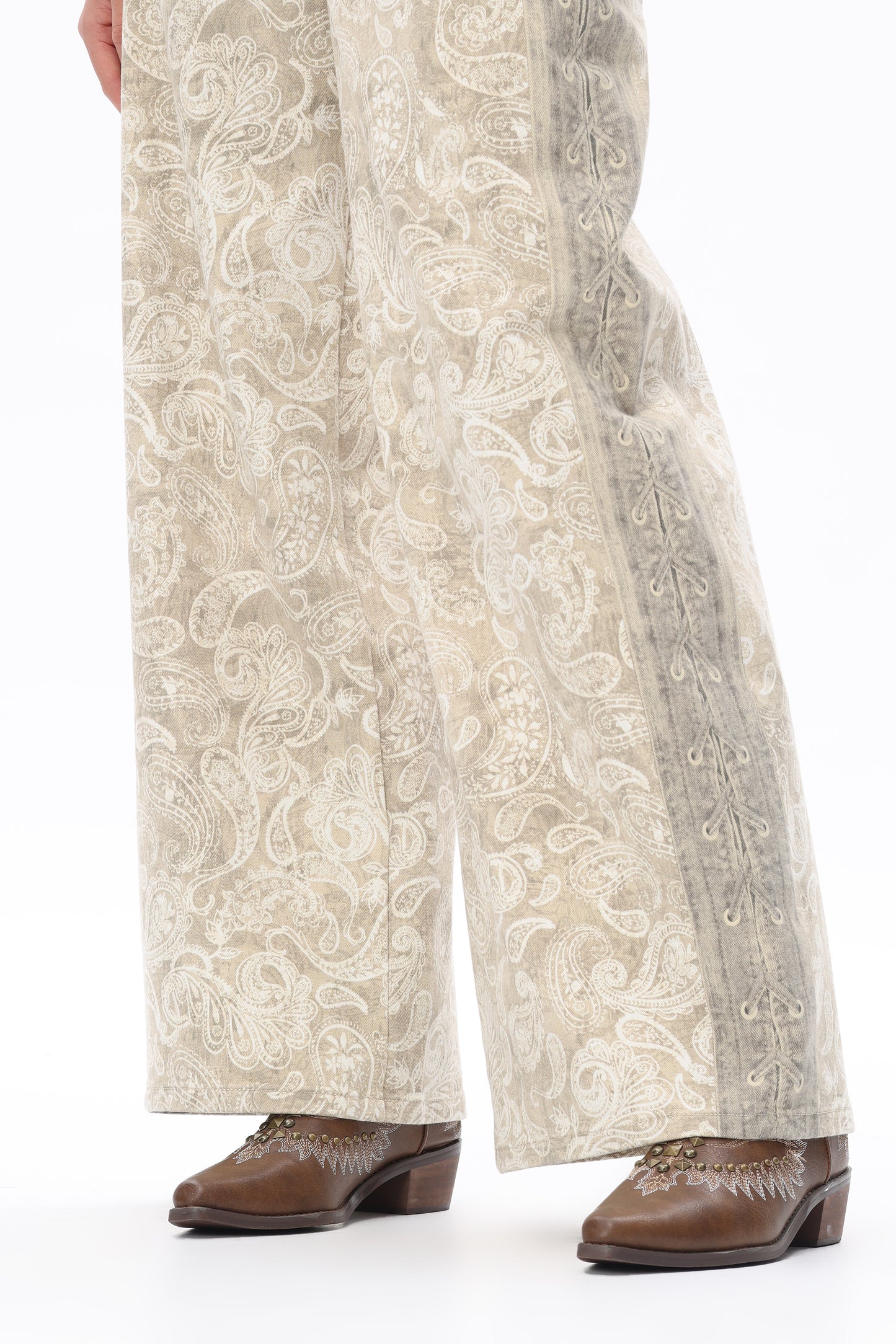 Valeria Bohemian Paisley Barrel Jeans