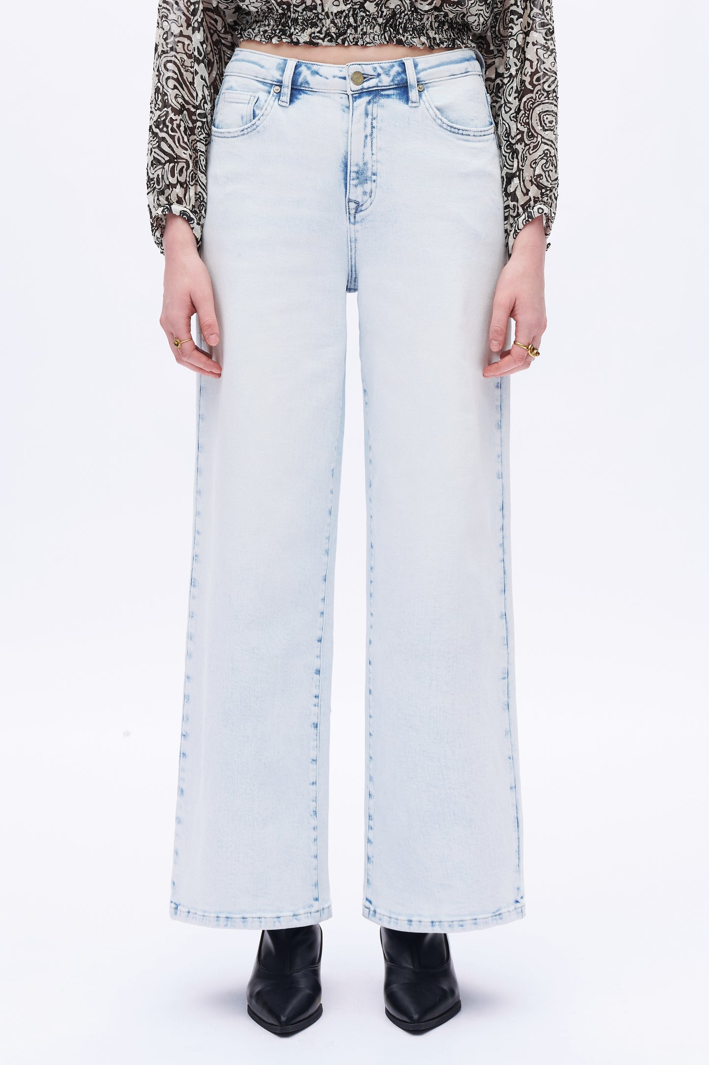 Alessia Iconic Wide Leg Jeans