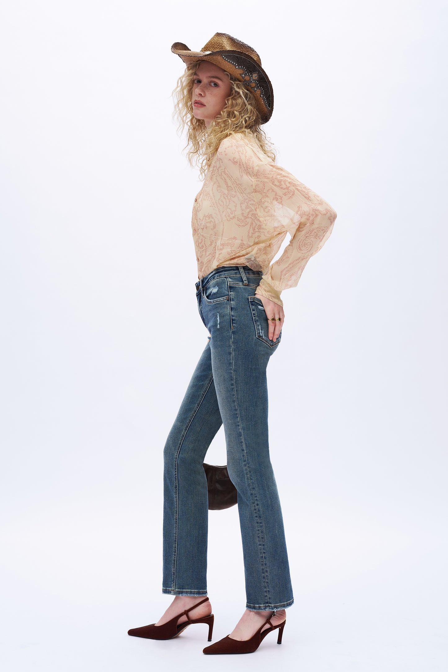 Vivienne Retro-Luxe Slim Straight Jeans