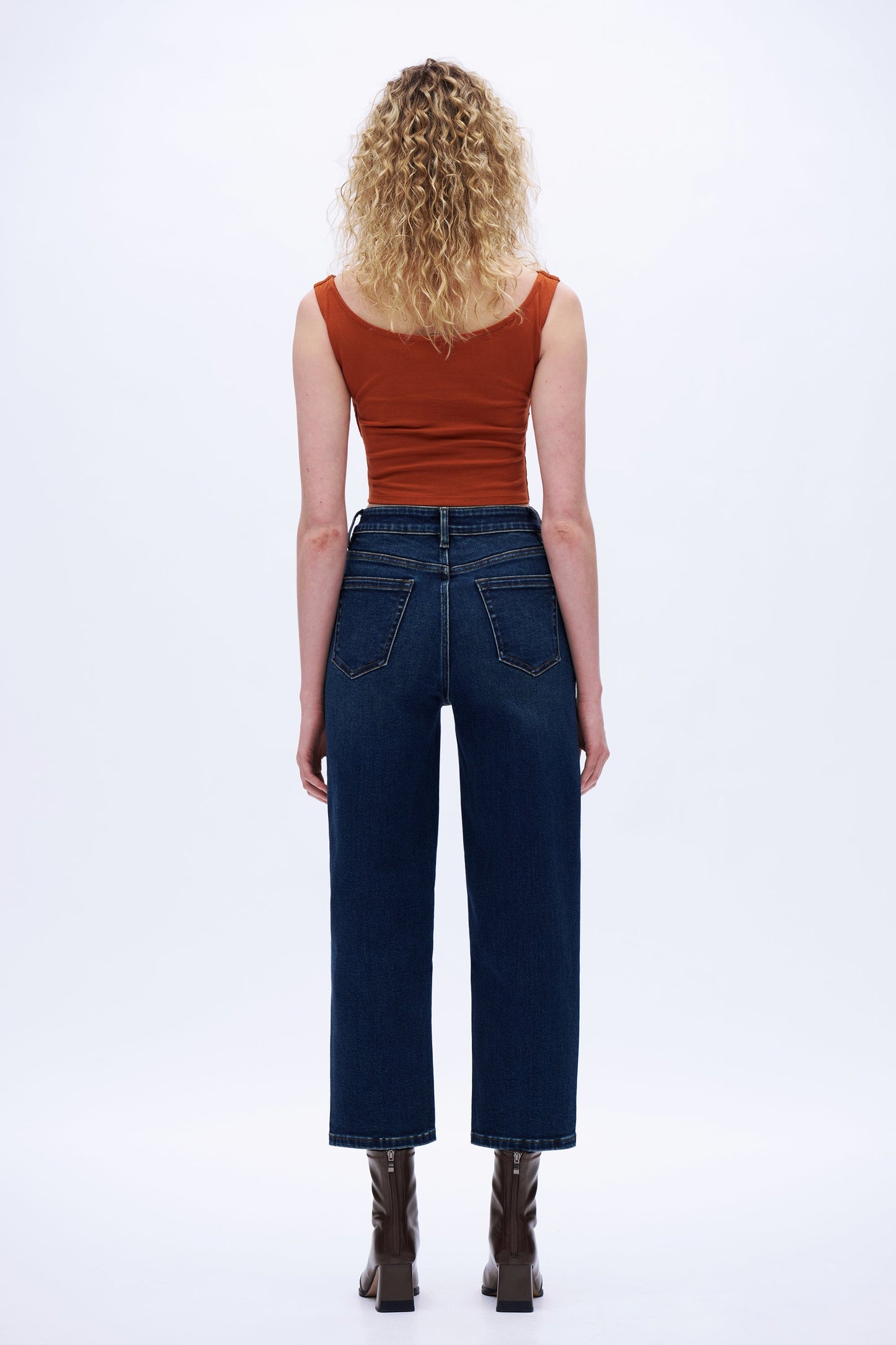 Elena Structured Modern Barrel Jeans