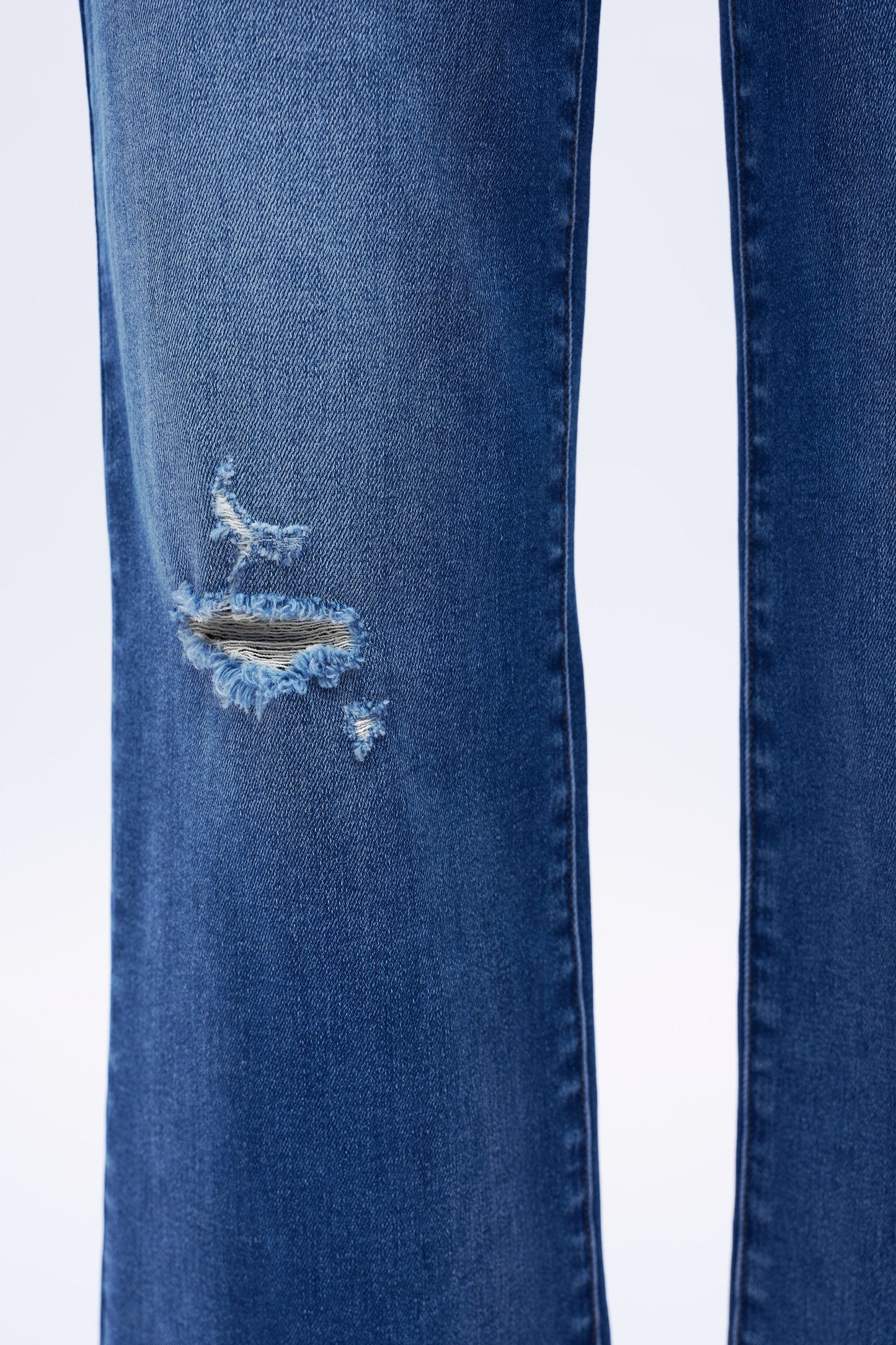 Noelle Effortless Distressed Straight Jeans